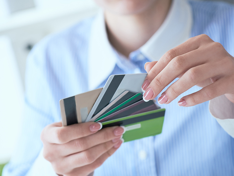 Más ventajas para los clientes de Caixa Popular, las tarjetas de crédito y mixtas